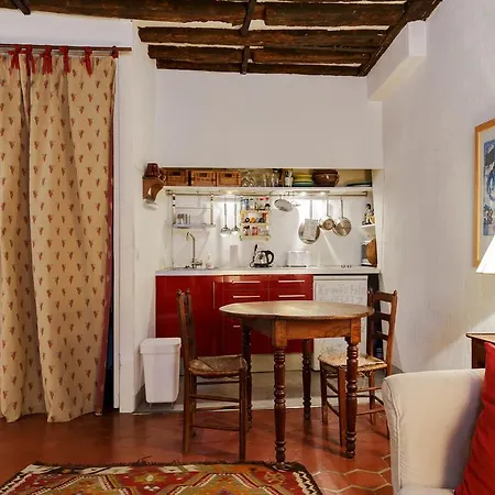 Apartment Jeune Rue Paris